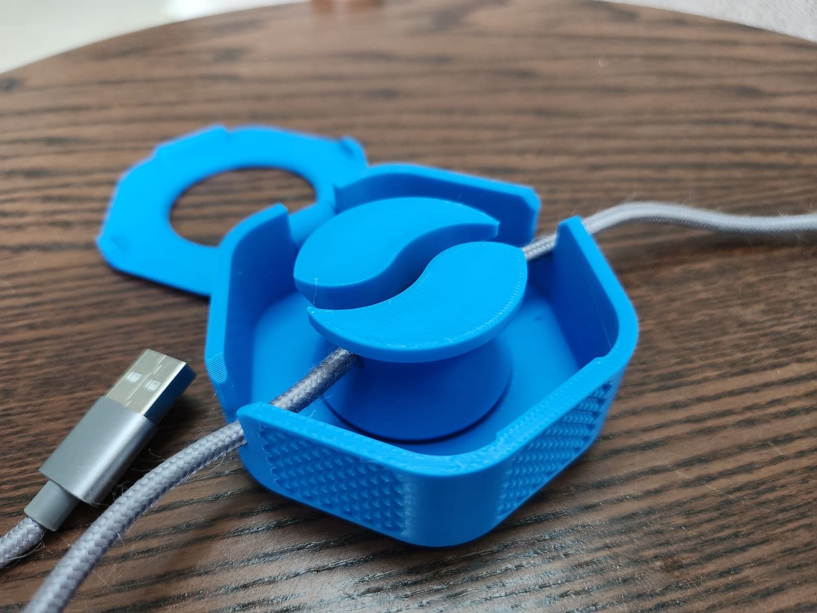 Portable Cable Organizer / Winder — 4