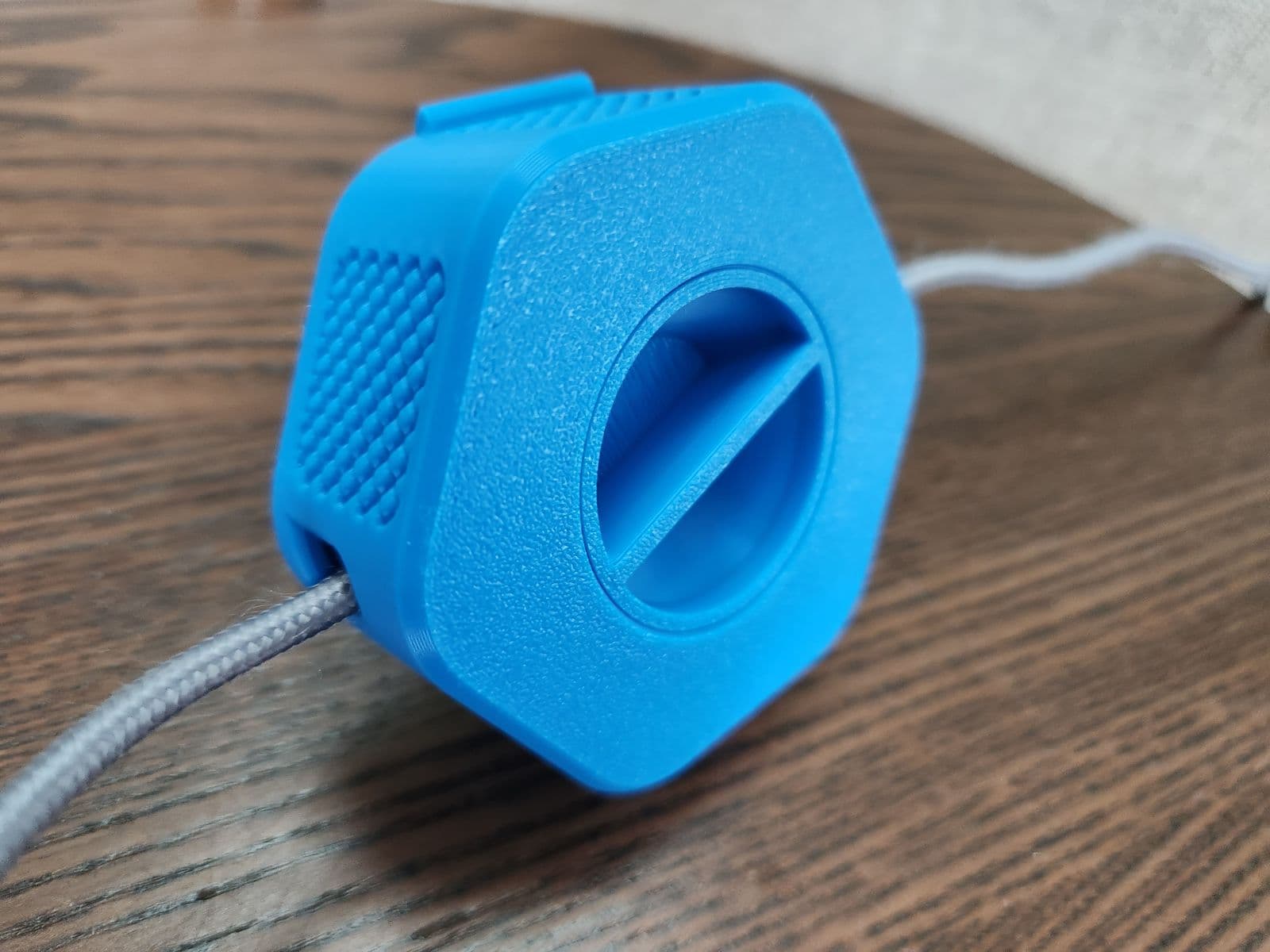 Portable Cable Organizer / Winder — 7