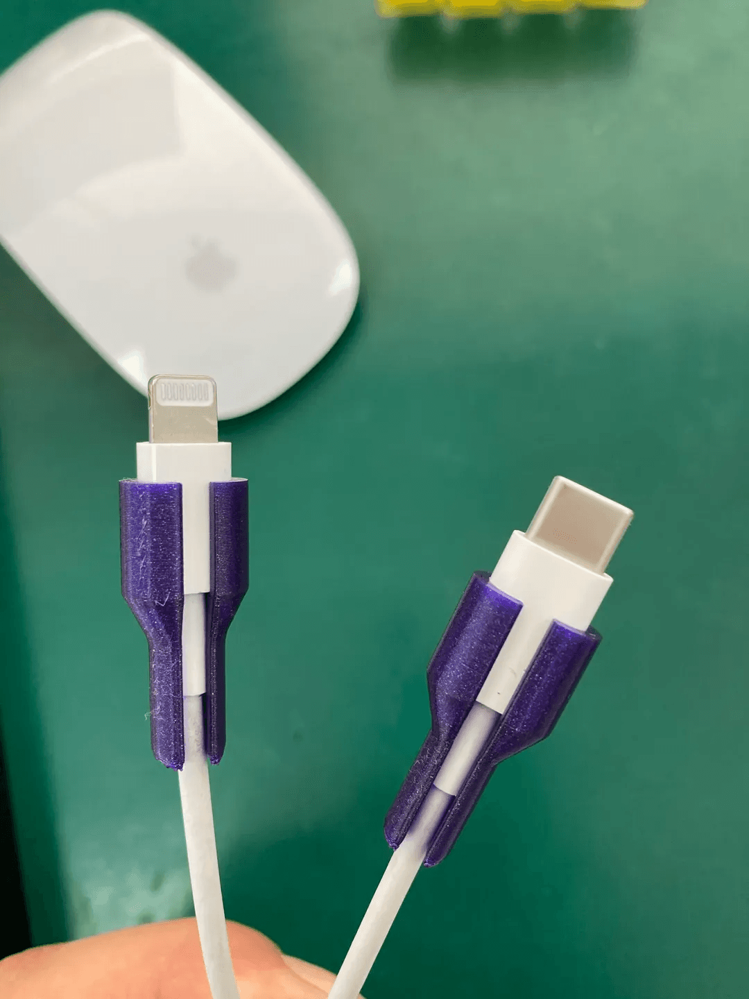 Apple Lightning to USB C cable protector — 1