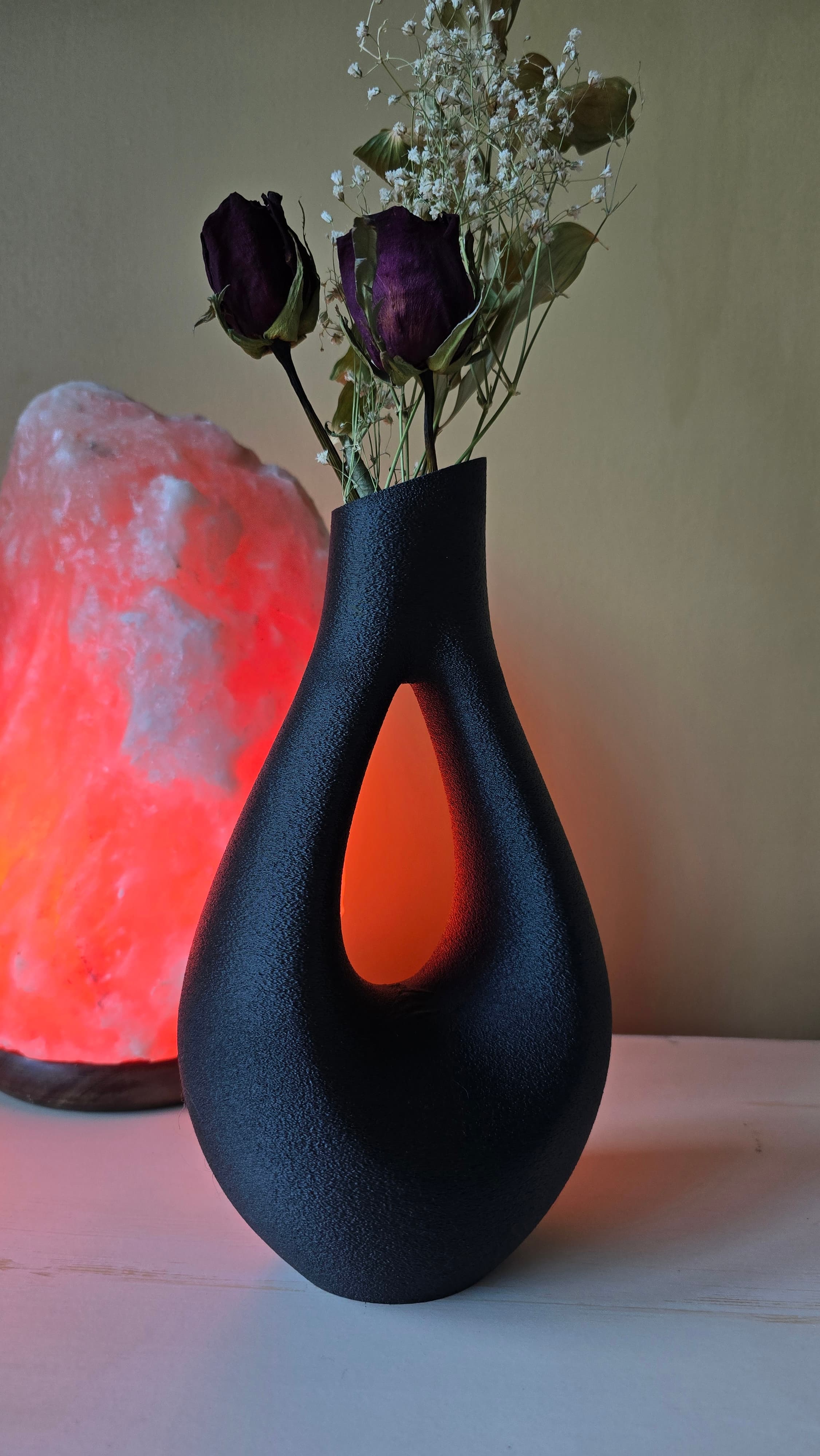 Elegant Teardrop Vase — 10