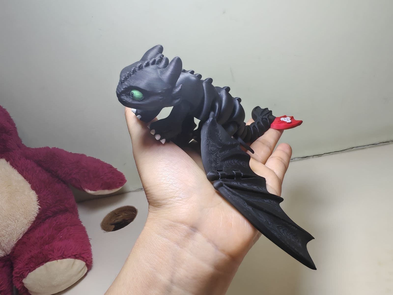 How to Train Your Dragon, Toothless Night Fury Articulated Dragon — 2