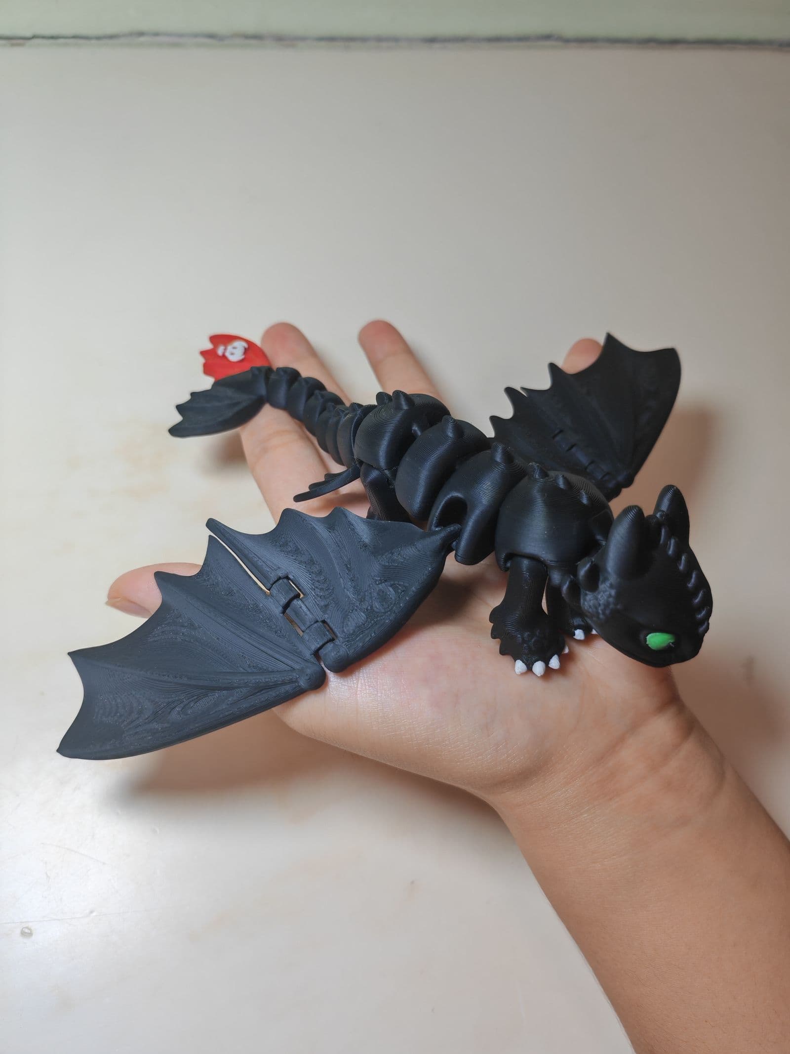 How to Train Your Dragon, Toothless Night Fury Articulated Dragon — 1