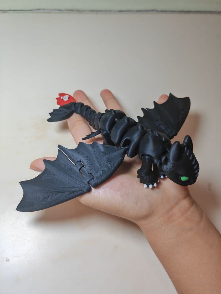 How to Train Your Dragon, Toothless Night Fury Articulated Dragon — 1