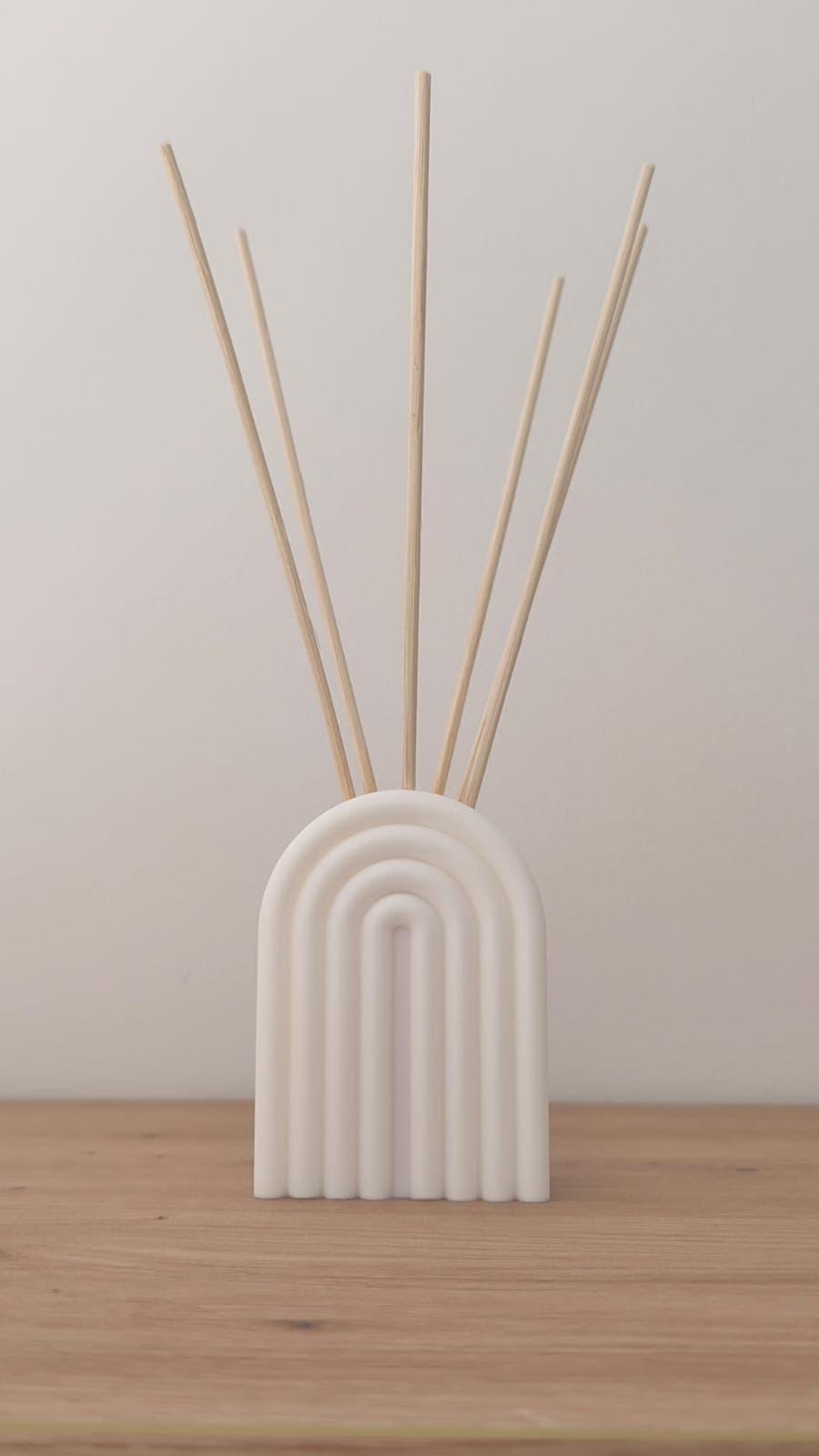 Vase — 8