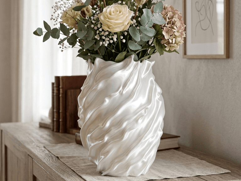 SilkFlow Vase – Flowing Decorative Flower Vase — 1