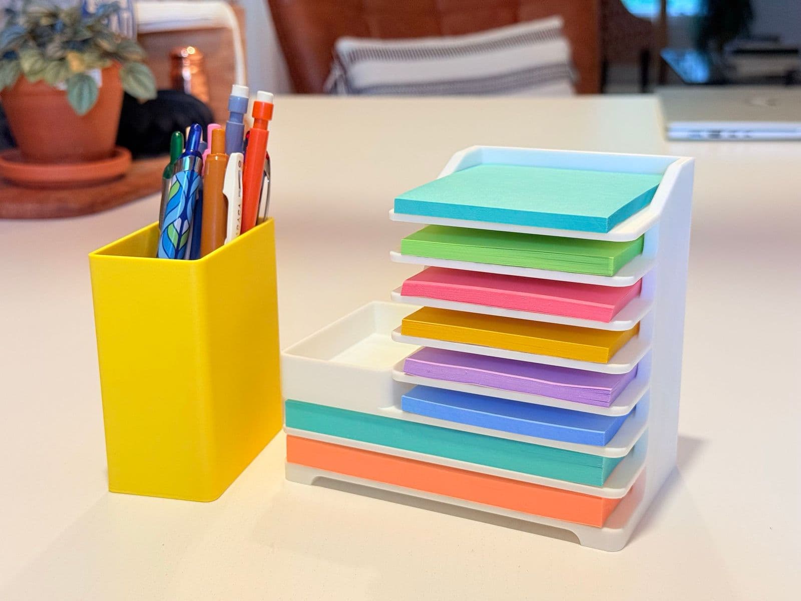 Sticky Note Tray & Pen Holder — 1