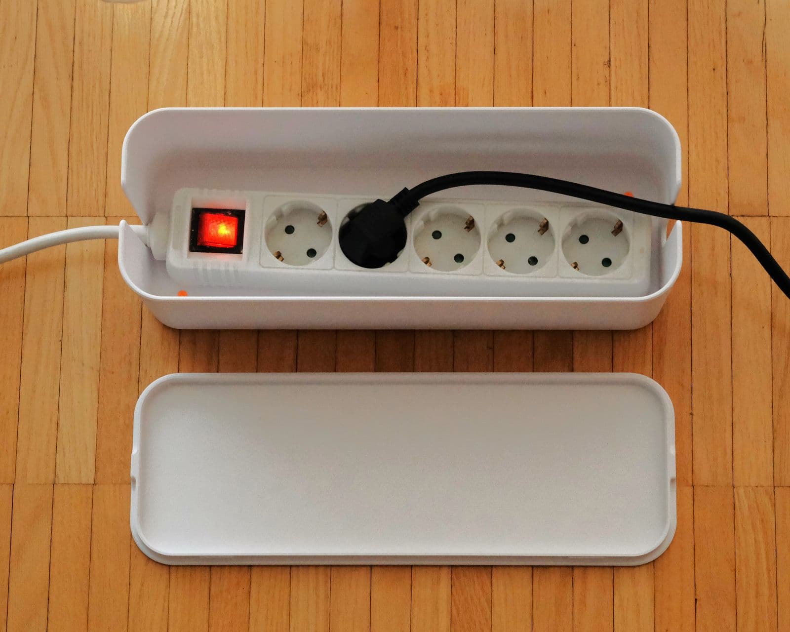 Clean Cable Box – Parametric & Fully Adjustable — 2