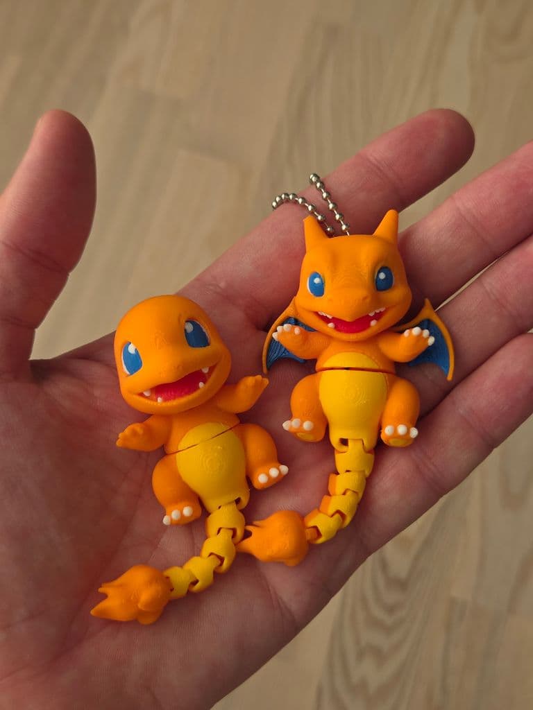 Articulated Charmander Dragon Keychain — 1