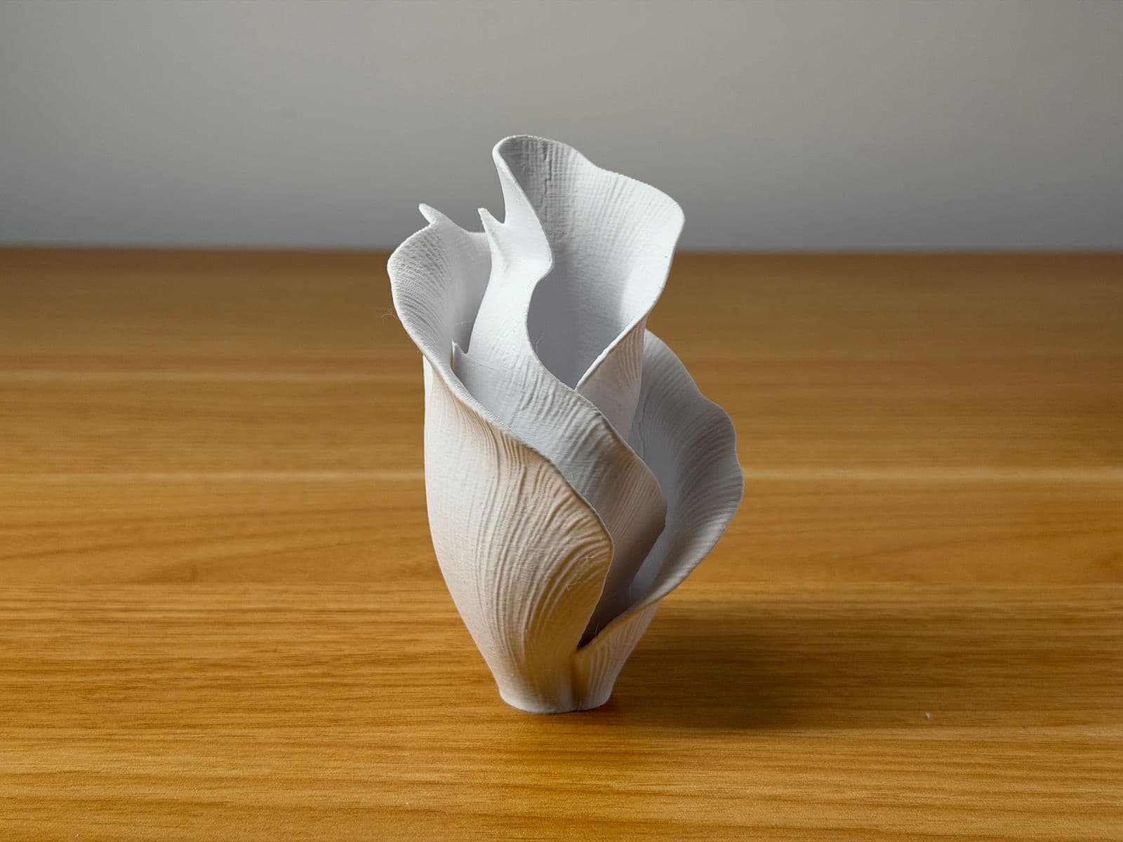Veil Petal - Sculptural Decor — 2