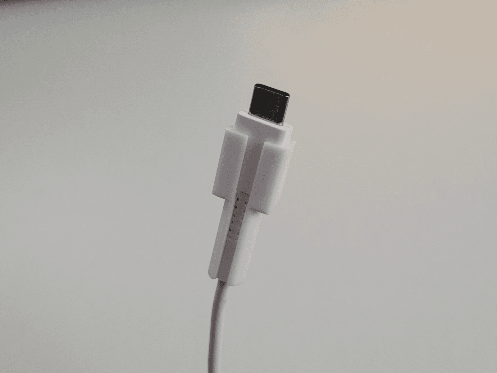 USB C cable protector — 1