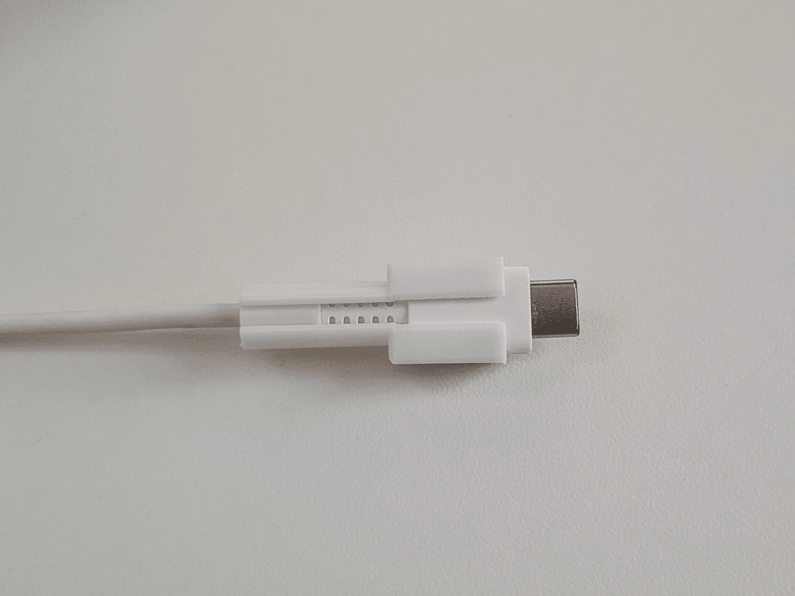 USB C cable protector — 2