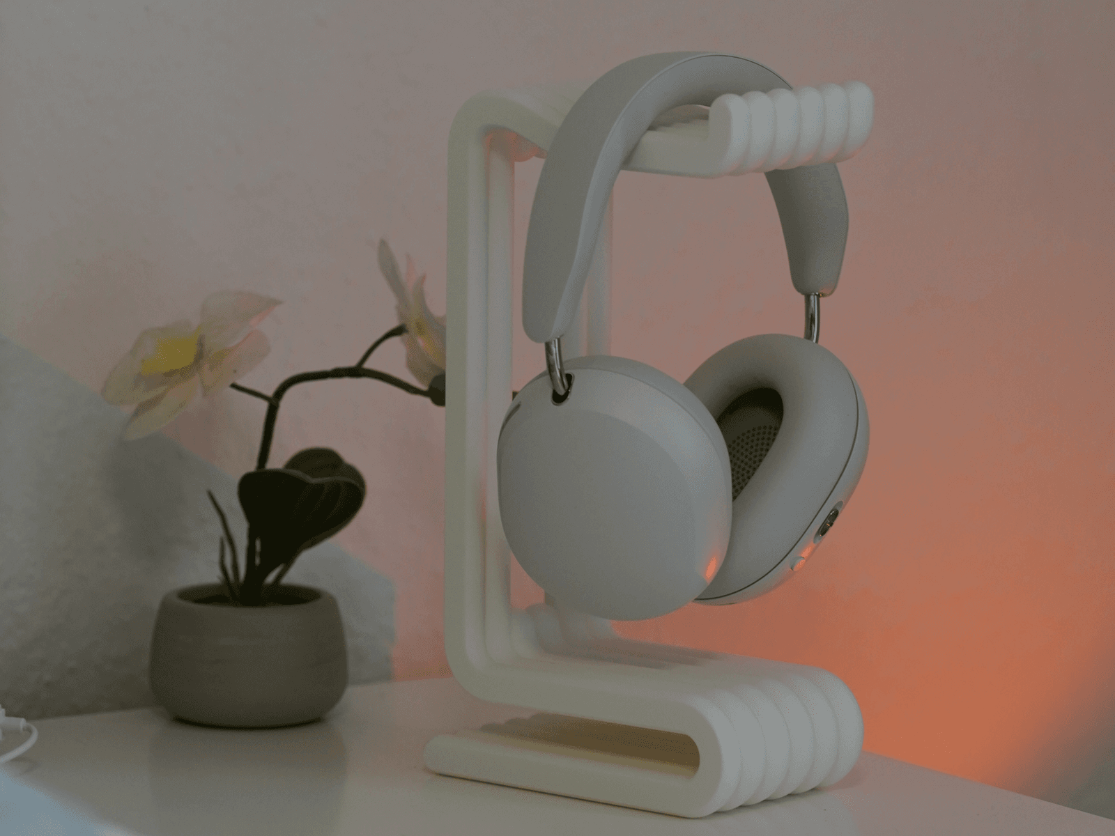 Modern Headphone Stand - Design Headphone Stand — 3