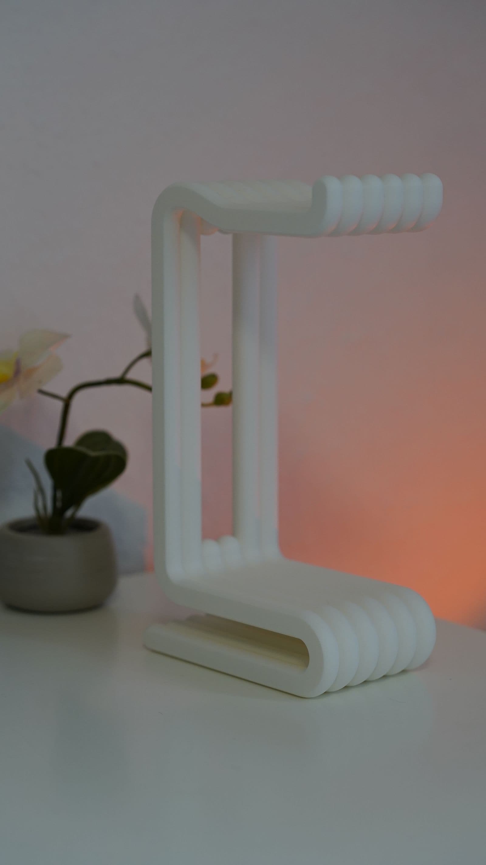 Modern Headphone Stand - Design Headphone Stand — 2