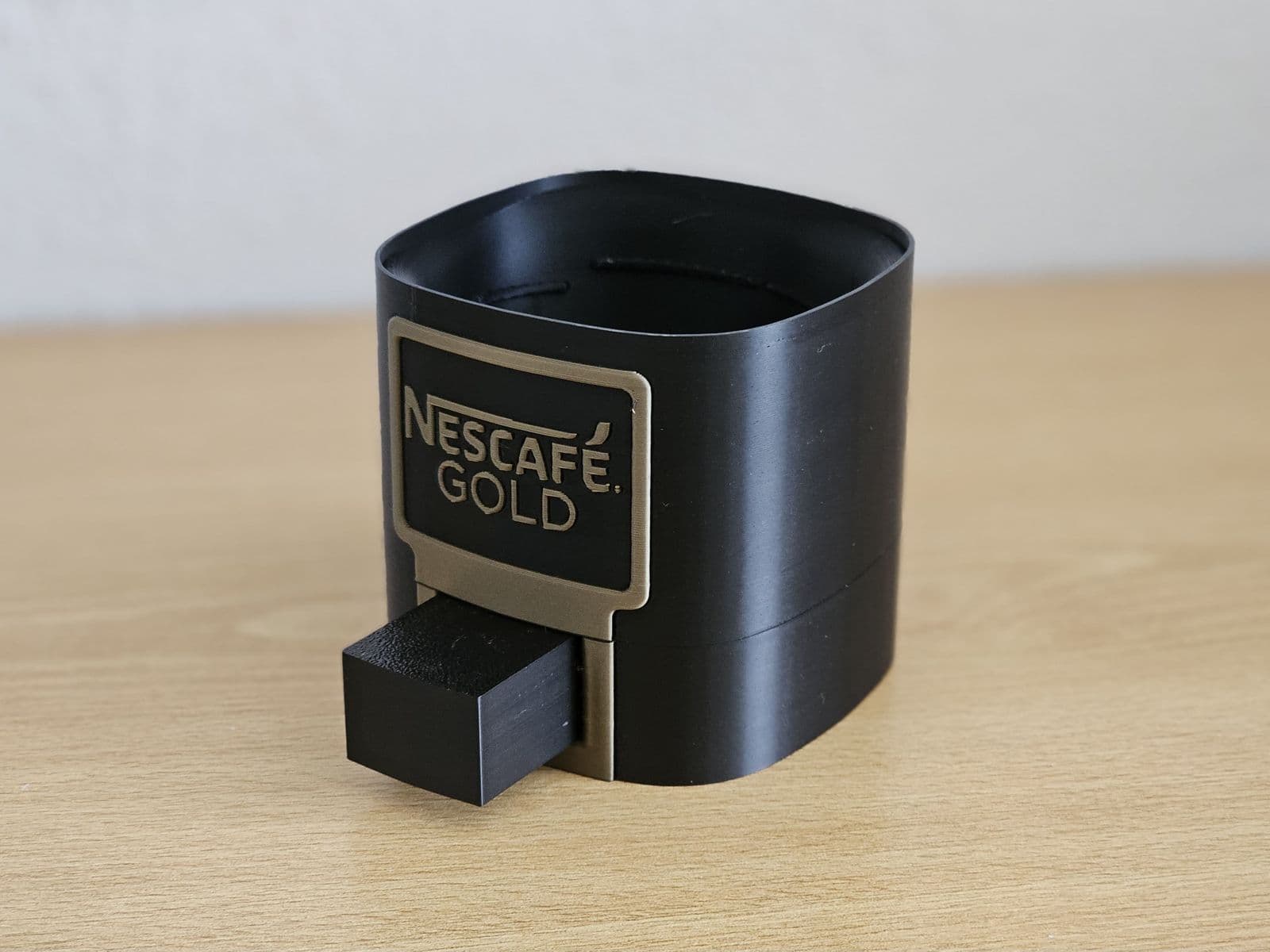 Nescafe Gold Coffee Dispenser — 7