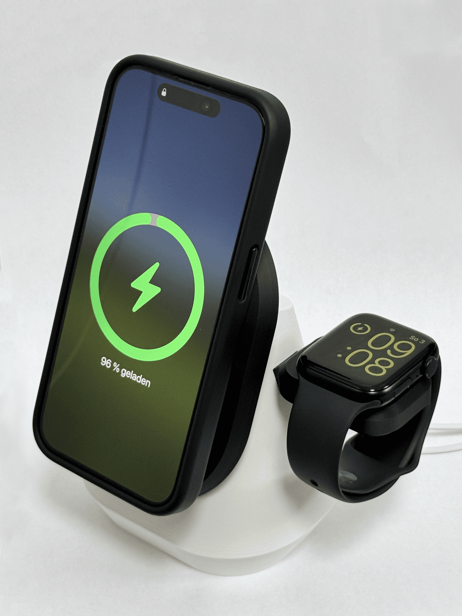iPhone & Apple Watch charging station for MagSafe — 1