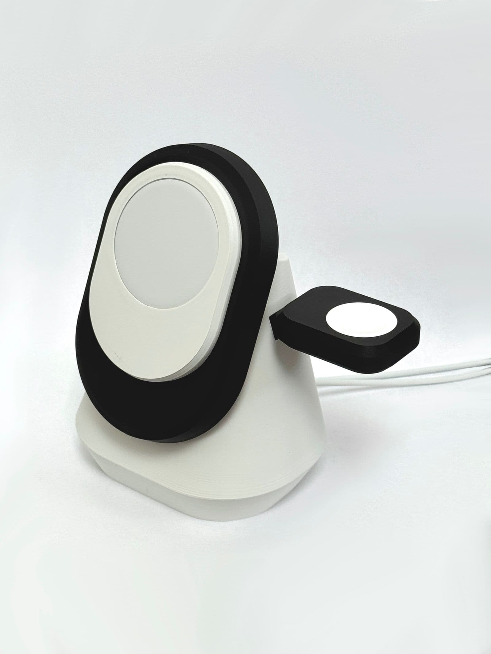 iPhone & Apple Watch charging station for MagSafe — 7