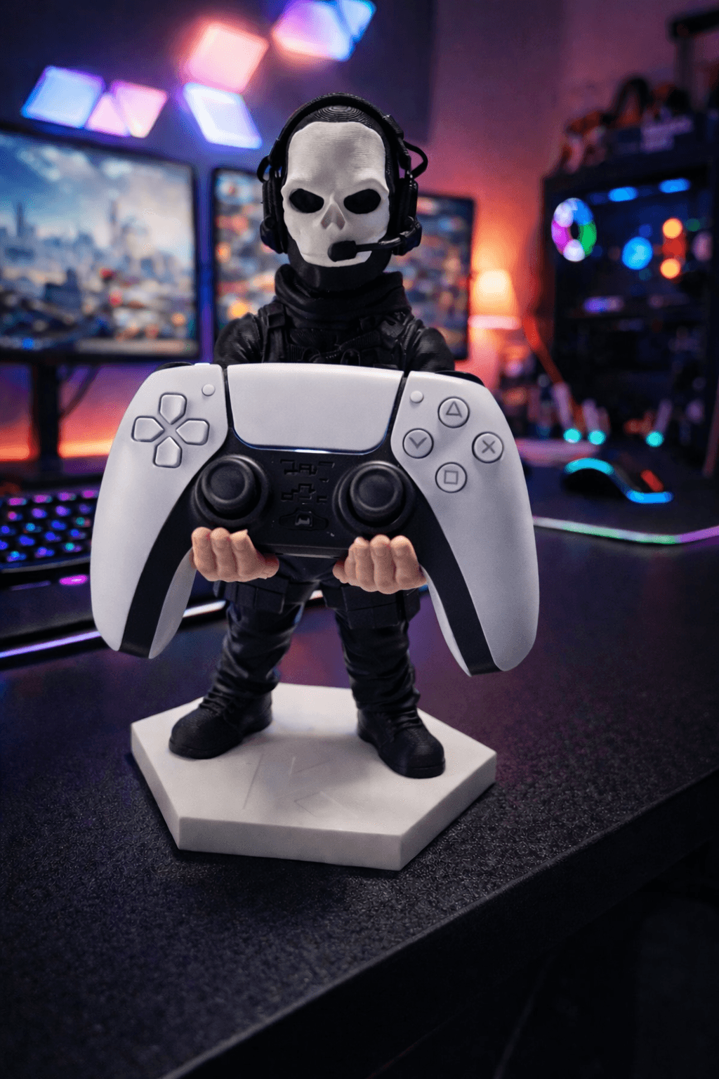 Skull Guardian – PS5 Controller Holder — 1