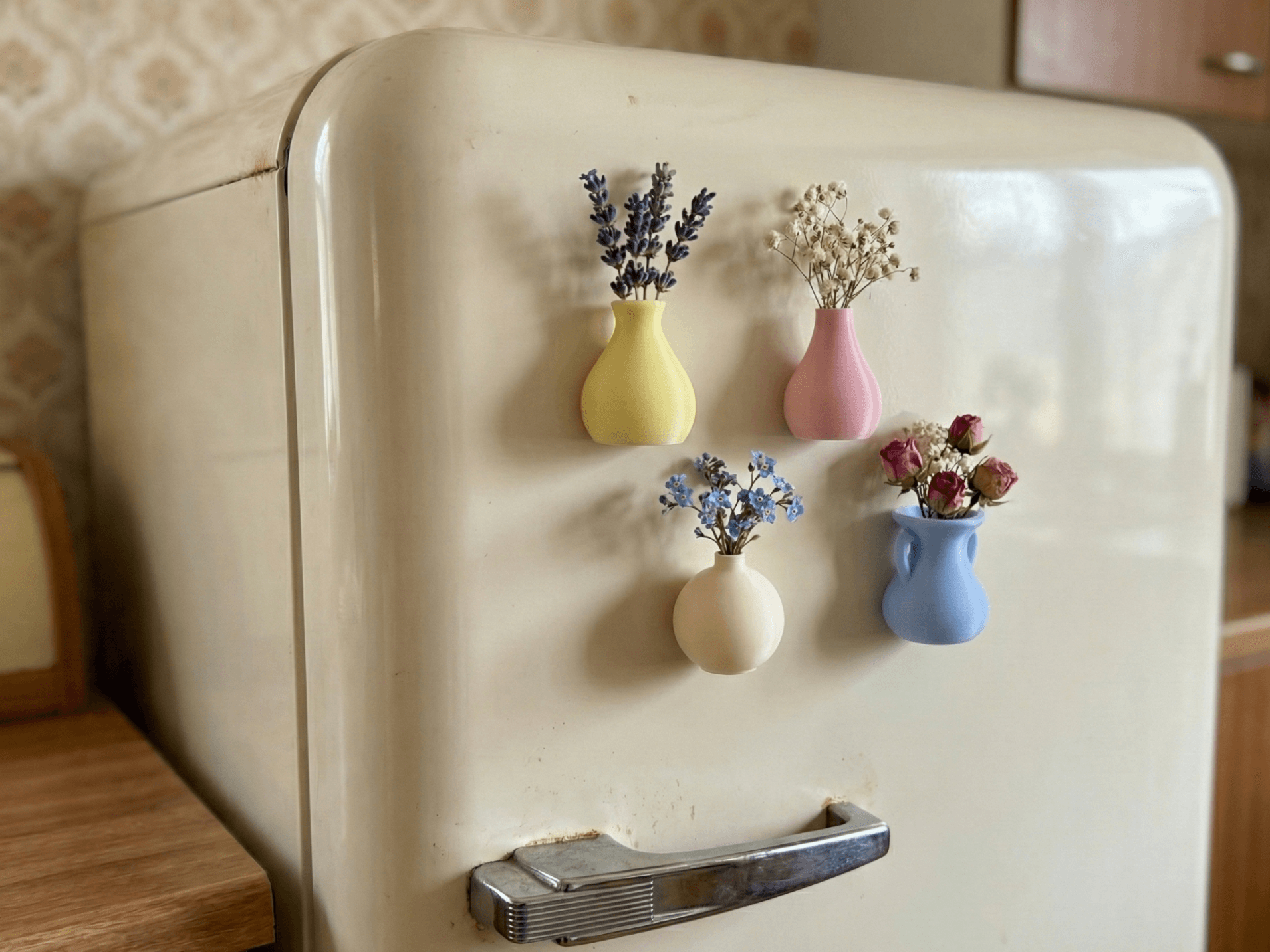 Mini Vase Fridge Magnets — 2