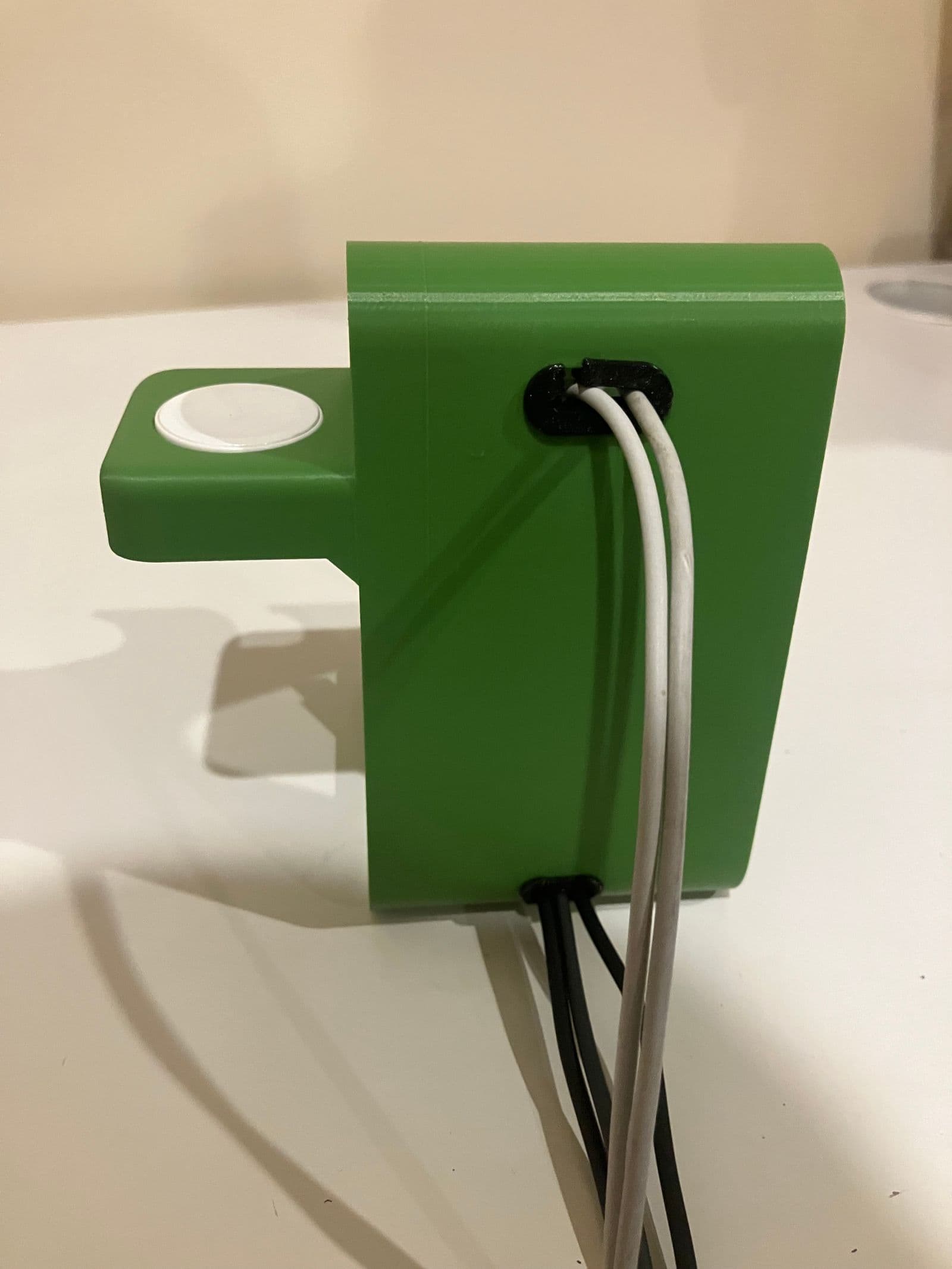 Phone and Accesories Charging Stand — 1