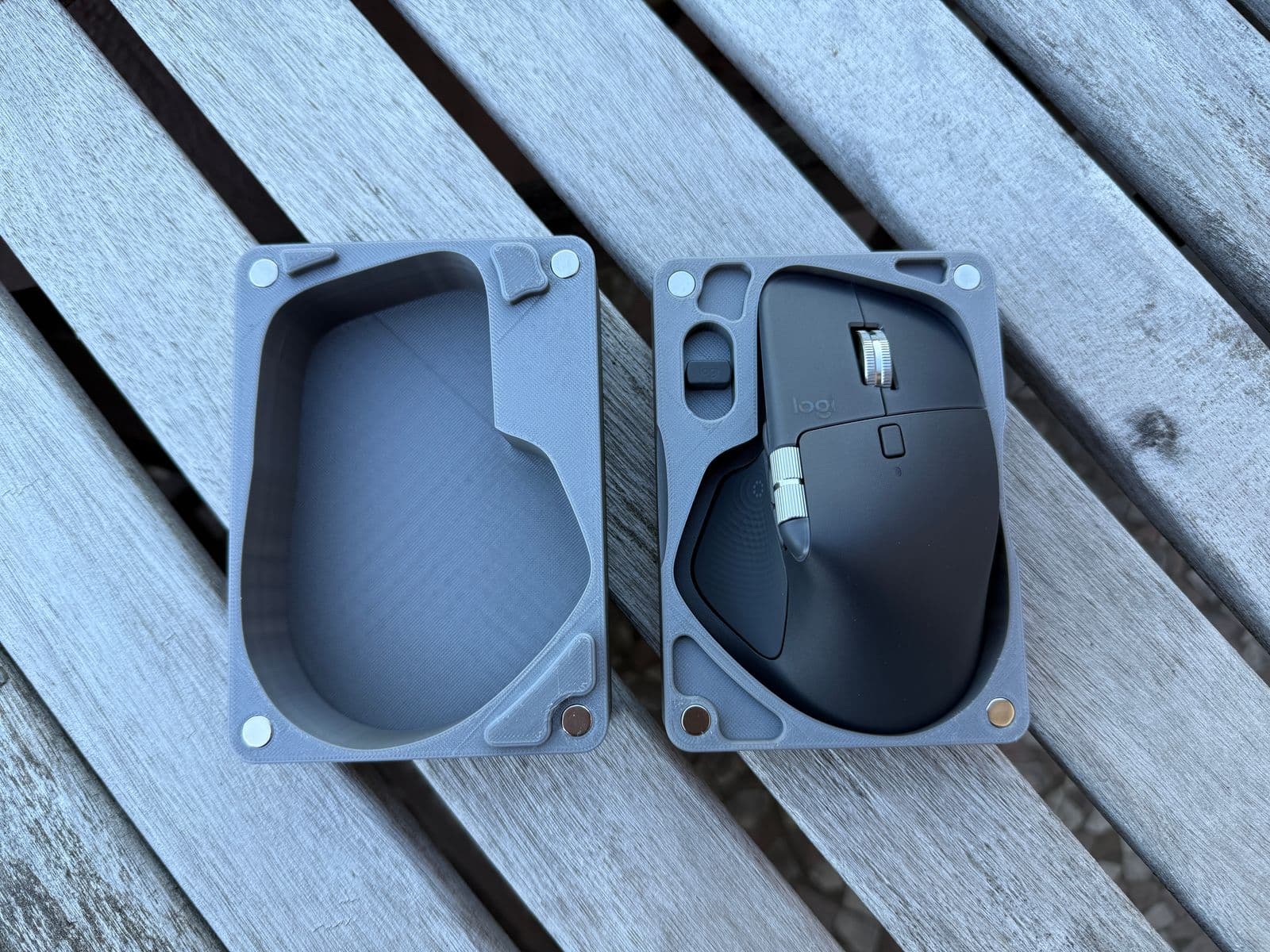 Logitech MX MASTER 4 / 3s MagnetCase — 2