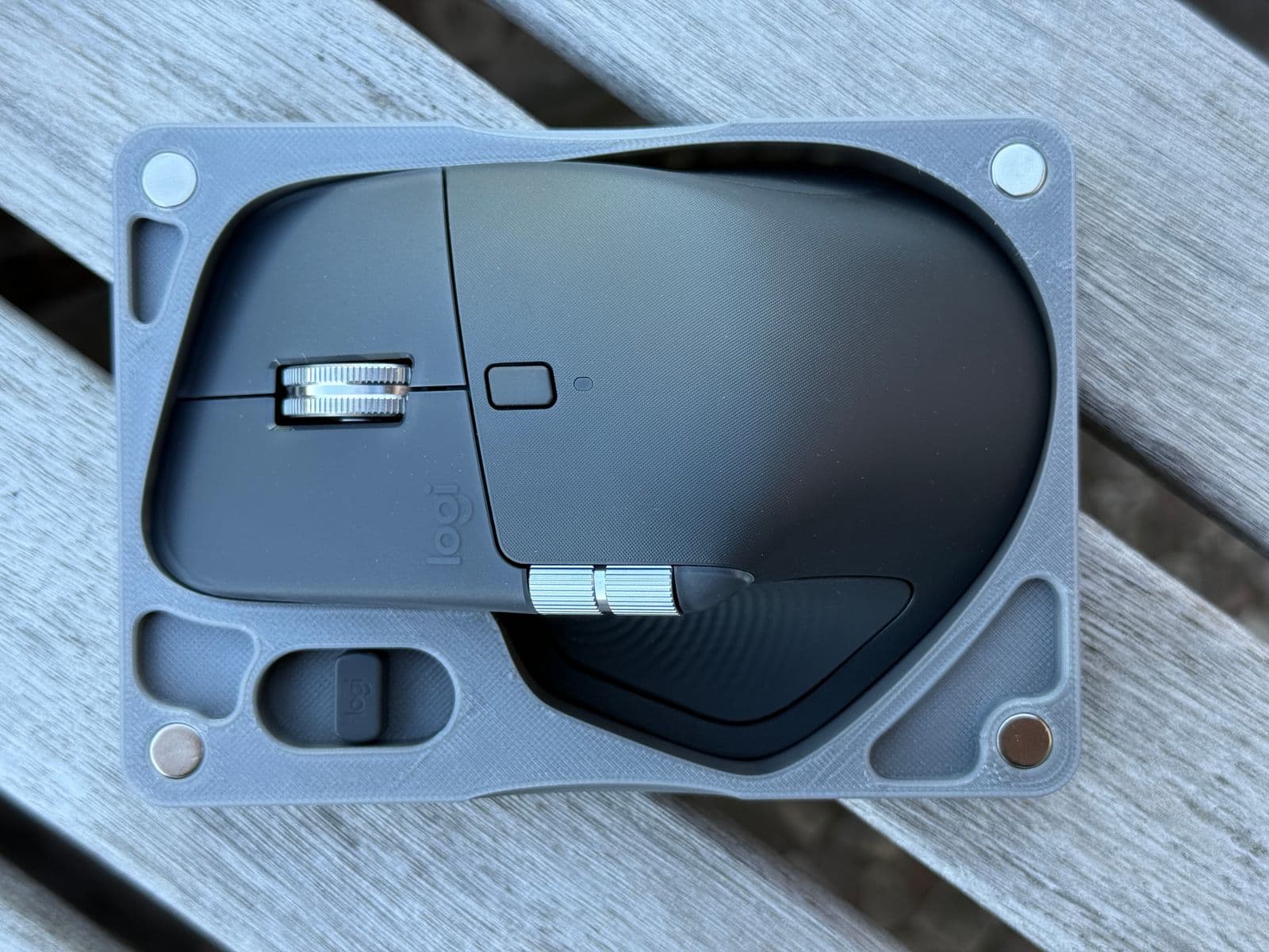 Logitech MX MASTER 4 / 3s MagnetCase — 6