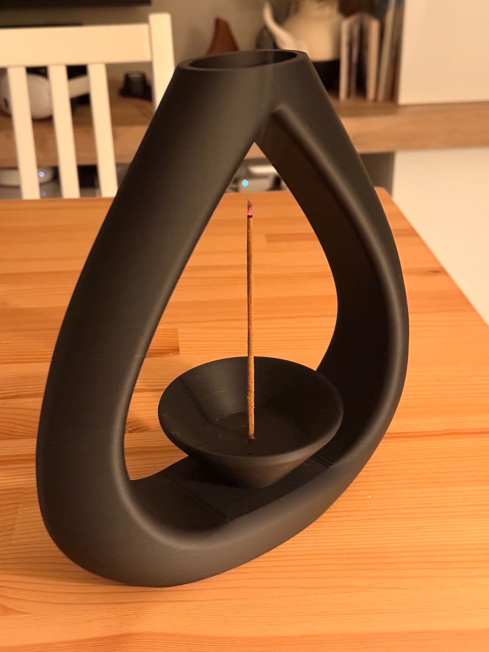 VØID DROP, Multi-functional Mindfulness Vase — 3